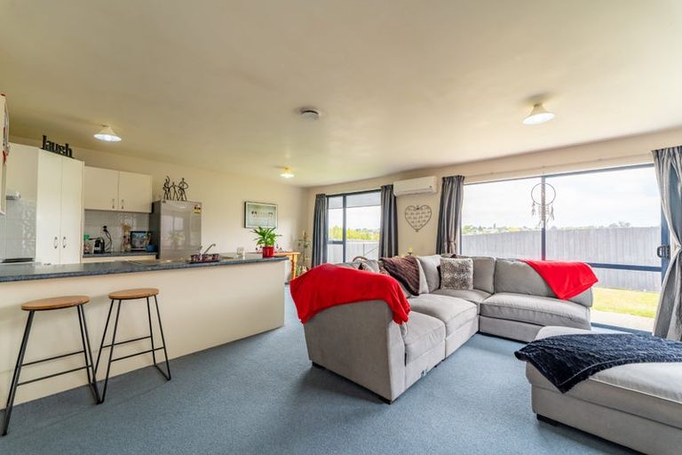 Photo of property in 18 Ellesmere Place, Oceanview, Timaru, 7910