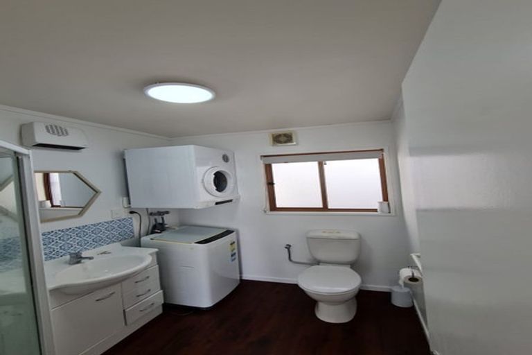 Photo of property in 6/17 Wrights Hill Road, Karori, Wellington, 6012