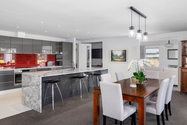 Photo of property in 52 Mapleham Drive, Pegasus, 7612