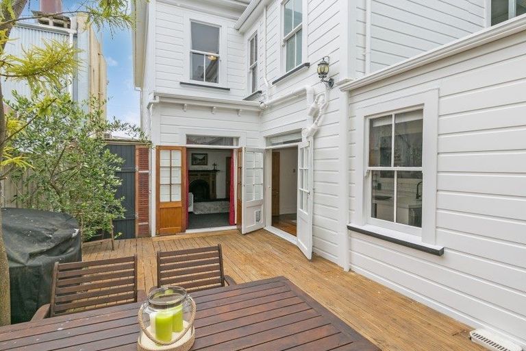 Photo of property in 14 Constable Street, Newtown, Wellington, 6021