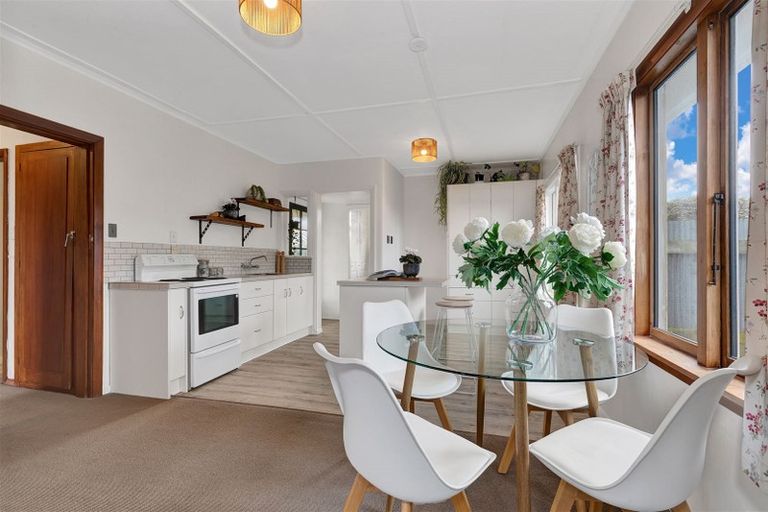 Photo of property in 21 Courage Road, Amberley, 7410