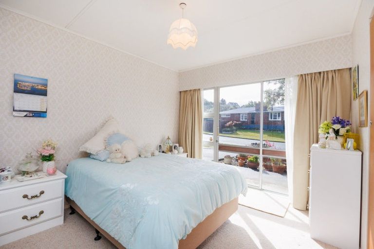 Photo of property in 3 Dalzien Place, Feilding, 4702