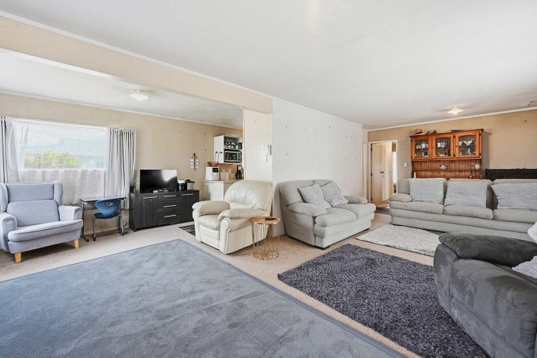 Photo of property in 8b Spinel Place, Pukehangi, Rotorua, 3015