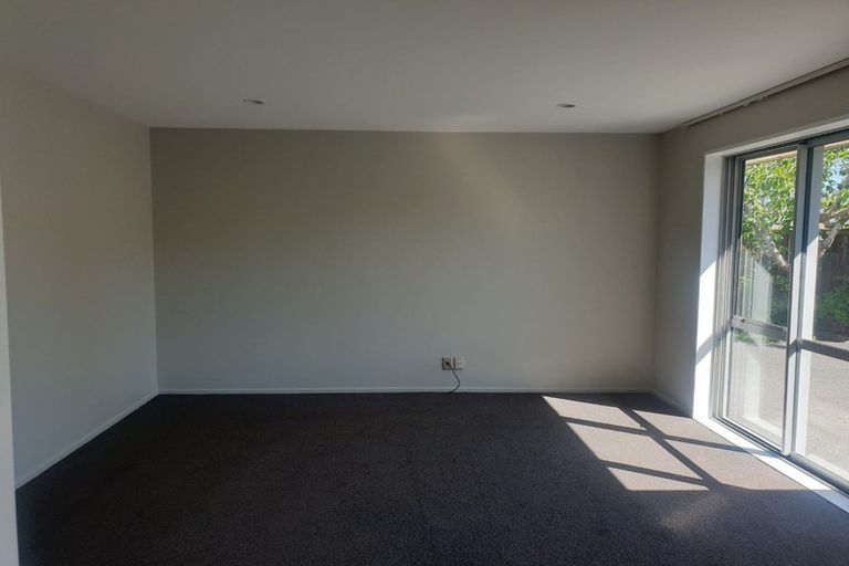 Photo of property in 12 Anglem Way, Northwood, Christchurch, 8051