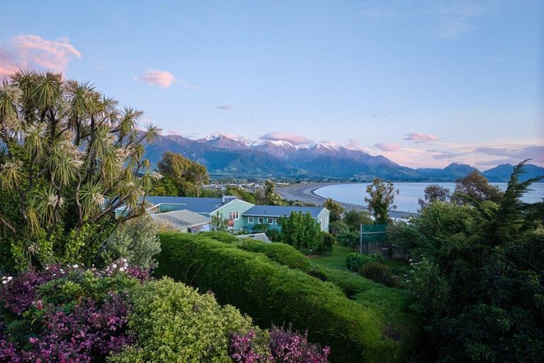 Photo of property in 12 Deal Street, Kaikoura, 7300