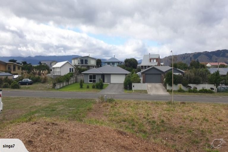 Photo of property in 65 Gawler Street, Te Horo Beach, Otaki, 5581