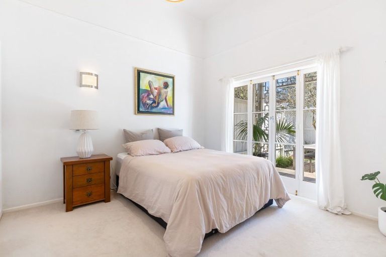 Photo of property in 41 Saint Georges Bay Road, Parnell, Auckland, 1052