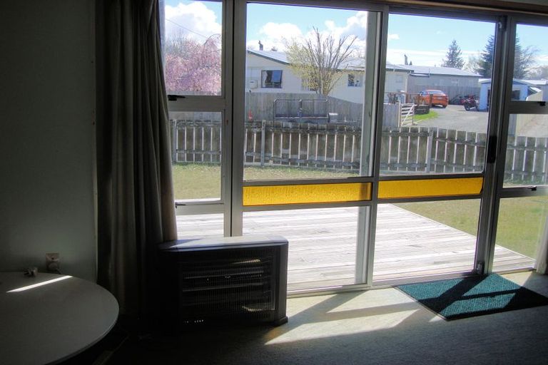 Photo of property in 6 Hopkins Road, Twizel, 7901