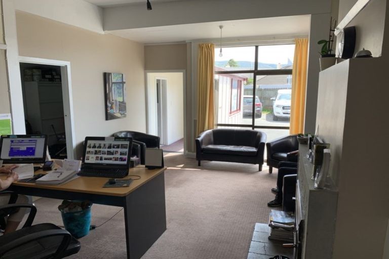 Photo of property in 585 Highgate, Maori Hill, Dunedin, 9010