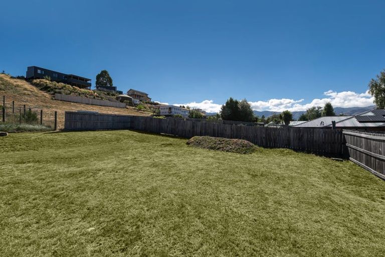 Photo of property in 4 Muscovy Lane, Lake Hawea, Wanaka, 9382