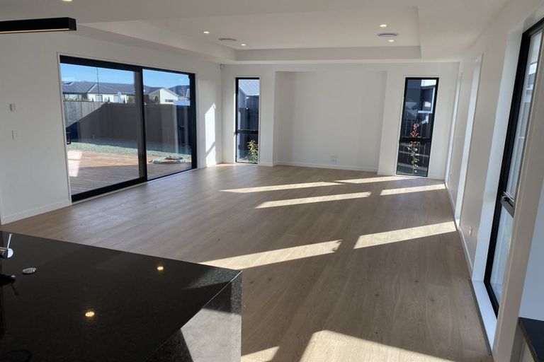 Photo of property in 2 Mackinnon Street, Marshland, Christchurch, 8083