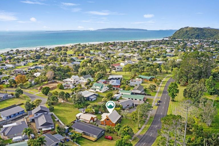 Photo of property in 224 Matarangi Drive, Matarangi, Whitianga, 3592
