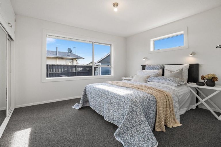 Photo of property in 67 Farquhars Road, Redwood, Christchurch, 8051