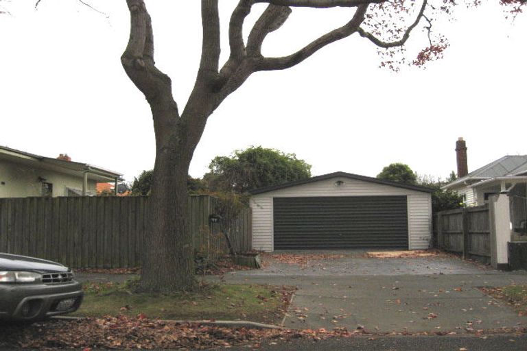 Photo of property in 77 Ranfurly Street, St Albans, Christchurch, 8014