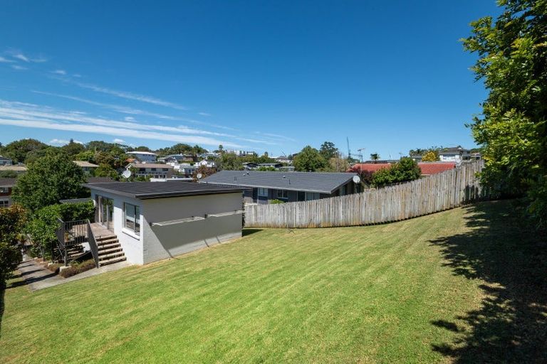 Photo of property in 1/22 Don Croot Street, Morningside, Auckland, 1021