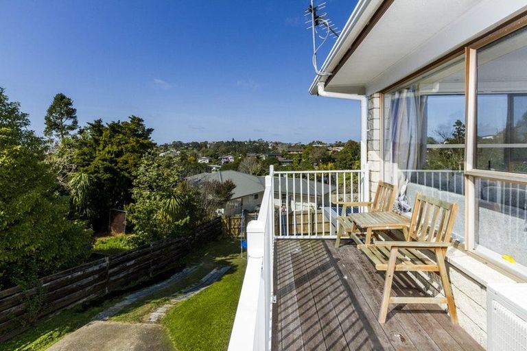 Photo of property in 2/92 Glamorgan Drive, Torbay, Auckland, 0630