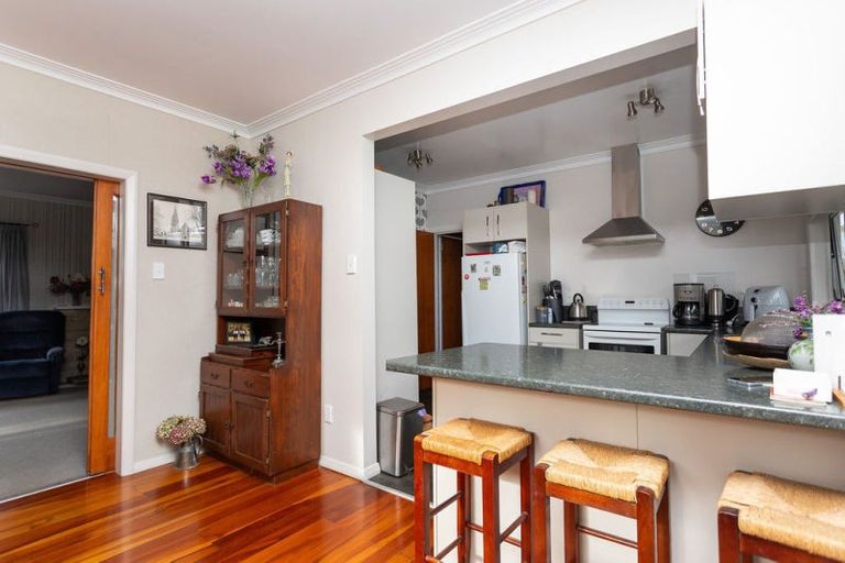 Photo of property in 29 Guy Street, Dannevirke, 4930