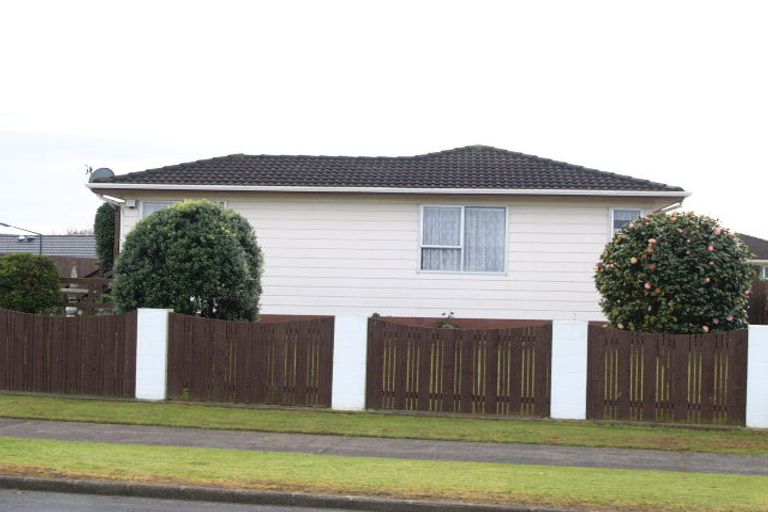 Photo of property in 21 Growers Lane, Mangere East, Auckland, 2024