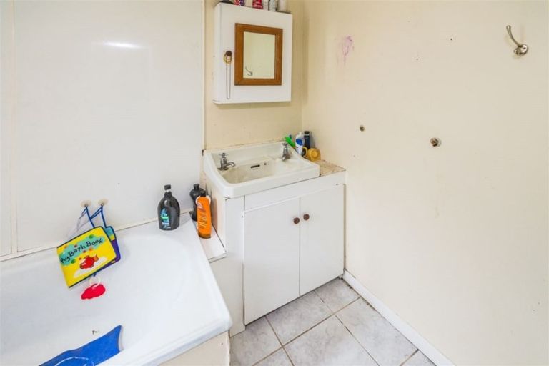 Photo of property in 20 Niblett Street, Whanganui, 4500