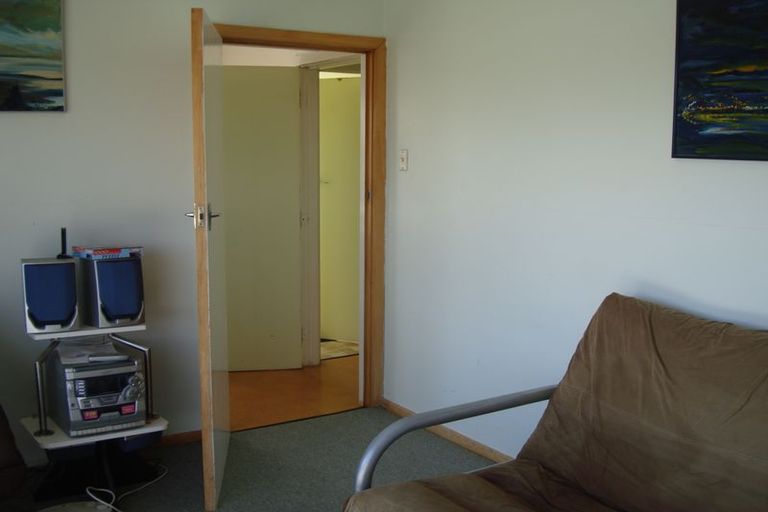 Photo of property in 6 Hopkins Road, Twizel, 7901