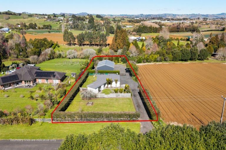 Photo of property in 72 Ruebe Road, Buckland, Pukekohe, 2677