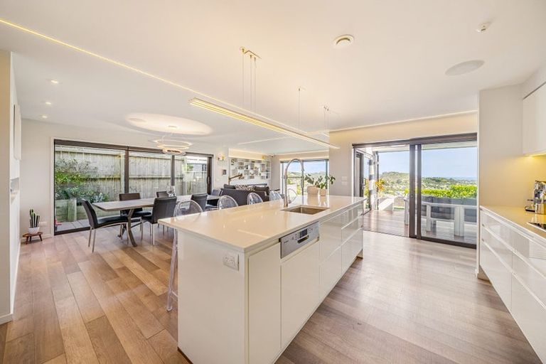 Photo of property in 91 Endeavour Drive, Whitby, Porirua, 5024