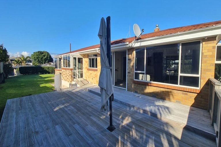 Photo of property in 35 Muricata Avenue, Mount Maunganui, 3116
