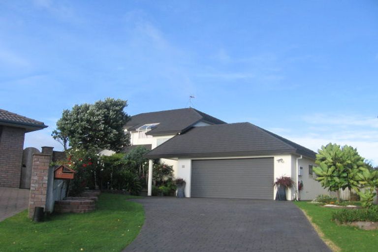 Photo of property in 12 Tombane Terrace, Papakowhai, Porirua, 5024