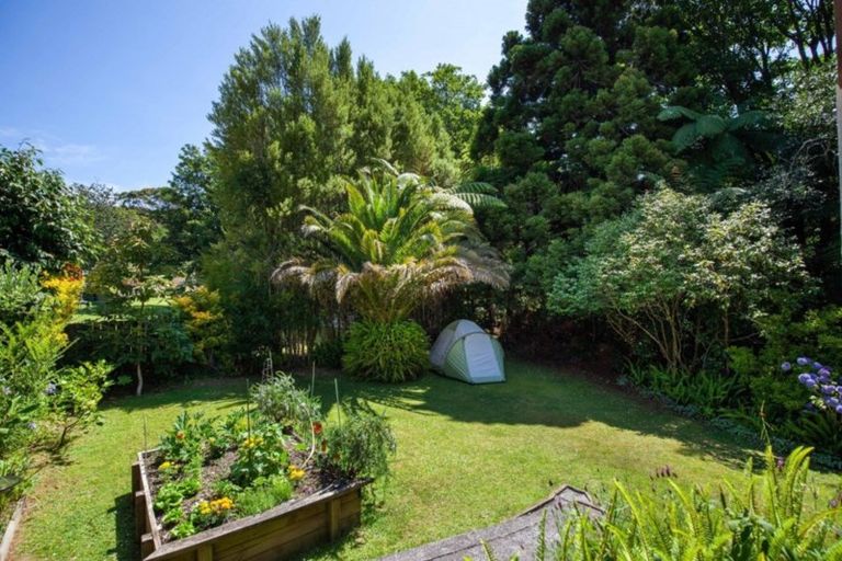 Photo of property in 9 Beaumont Crescent, Frankleigh Park, New Plymouth, 4310