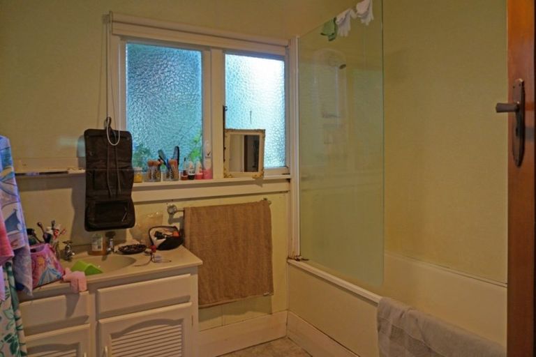 Photo of property in 448 Queens Drive, Windsor, Invercargill, 9810