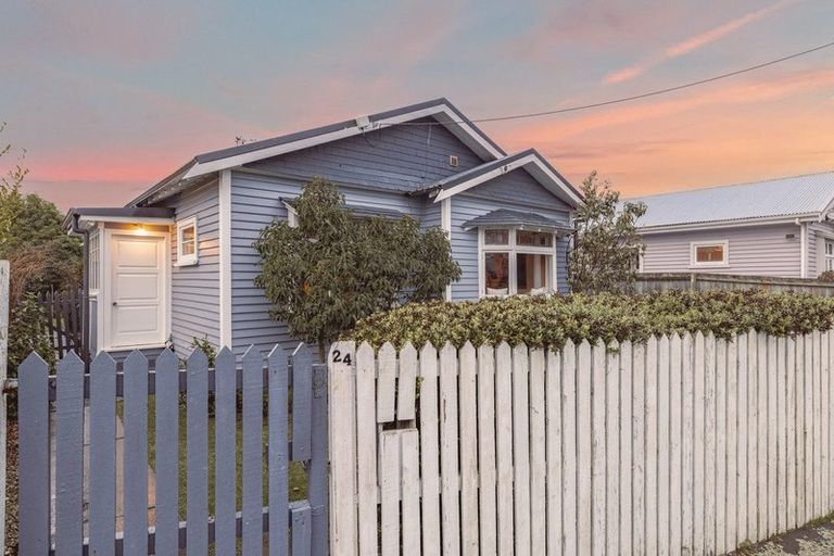 Photo of property in 24 Flockton Street, Mairehau, Christchurch, 8013