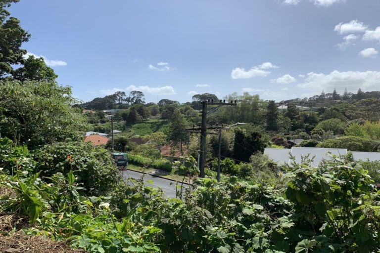 Photo of property in 12 Frankley Road, Westown, New Plymouth, 4310