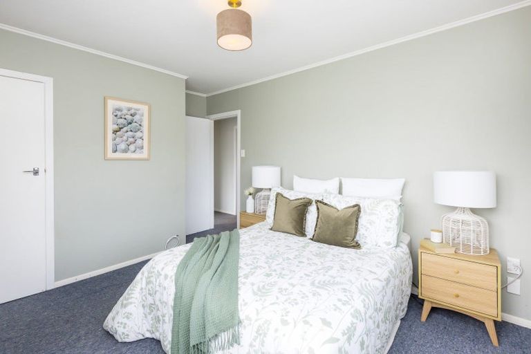 Photo of property in 4 Kukupa Grove, Heretaunga, Upper Hutt, 5018