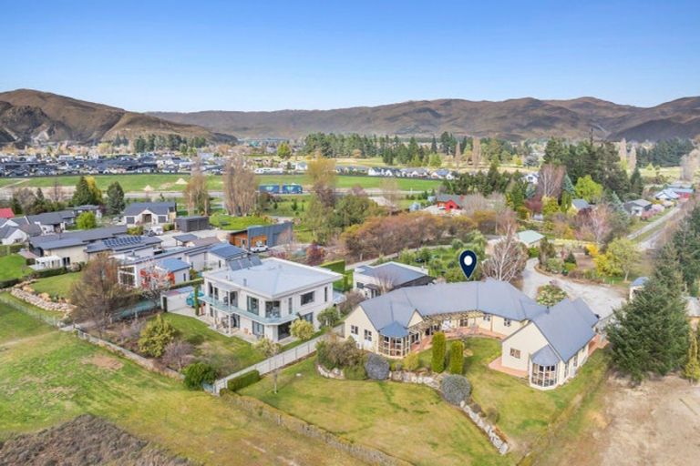 Photo of property in 14 Bell Avenue, Cromwell, 9310