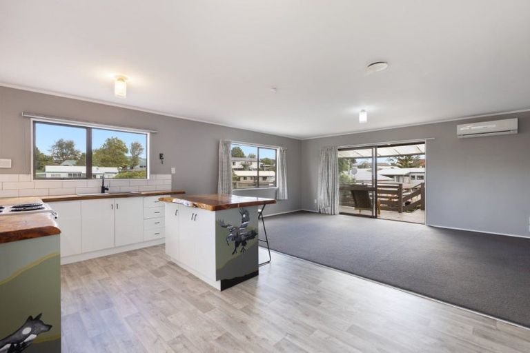 Photo of property in 49b Meander Drive, Welcome Bay, Tauranga, 3112