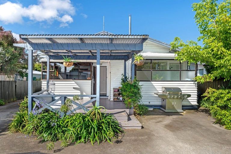 Photo of property in 44 Adair Street, Whataupoko, Gisborne, 4010