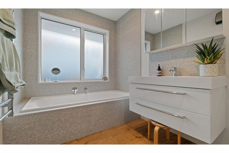 Photo of property in 1/92 Warden Street, Richmond, Christchurch, 8013