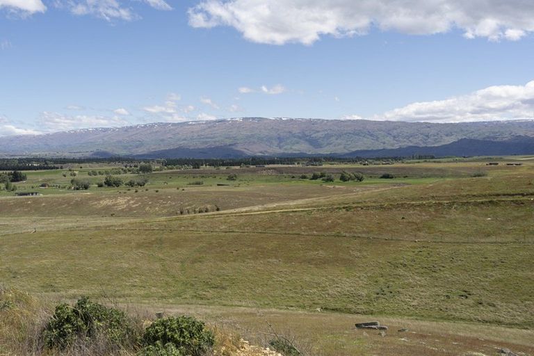 Photo of property in 77 Leaning Rock Road, Springvale, Alexandra, 9393