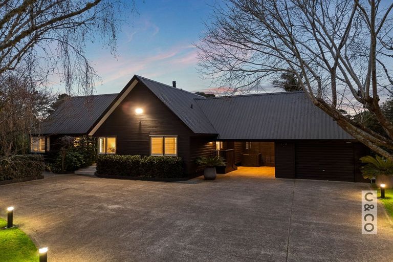 Photo of property in 23 Elliot Street, Riverhead, 0820