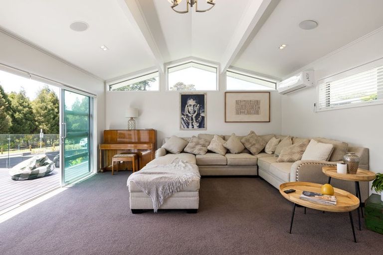 Photo of property in 163 Lake Crescent, Hamilton Lake, Hamilton, 3204