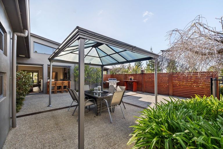 Photo of property in 5/454 Stoney Creek Road, Kelvin Grove, Palmerston North, 4470