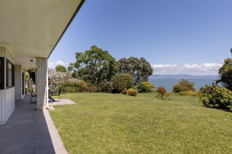 Photo of property in 6 Gerald Place, Omokoroa, 3114