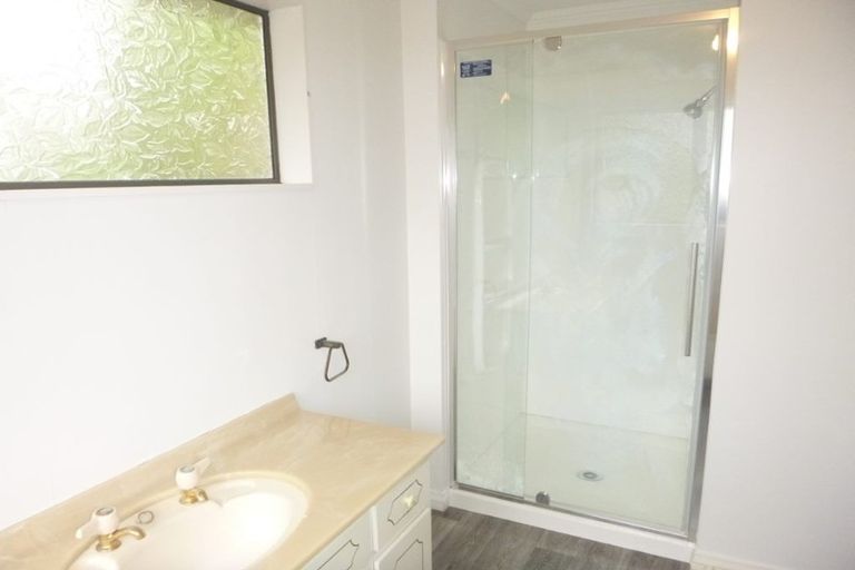 Photo of property in 85a Cambridge Terrace, Waterloo, Lower Hutt, 5011