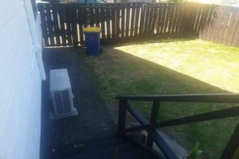 Photo of property in 37 Childers Road, Ranui, Auckland, 0612