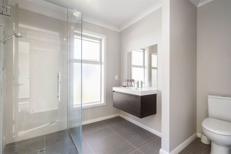 Photo of property in 8 Helenslee Court, Flagstaff, Hamilton, 3210