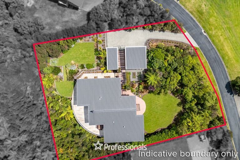 Photo of property in 12 Mount Marua Way, Timberlea, Upper Hutt, 5018