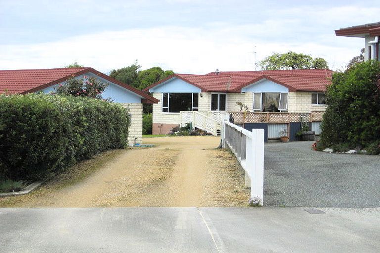 Photo of property in 10 James Cross Place, Mapua, 7005