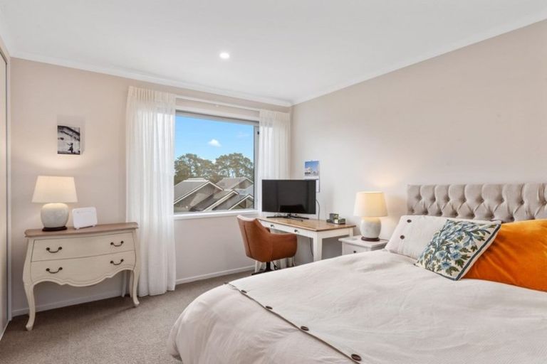 Photo of property in 10 Weta Road, Hobsonville, Auckland, 0616