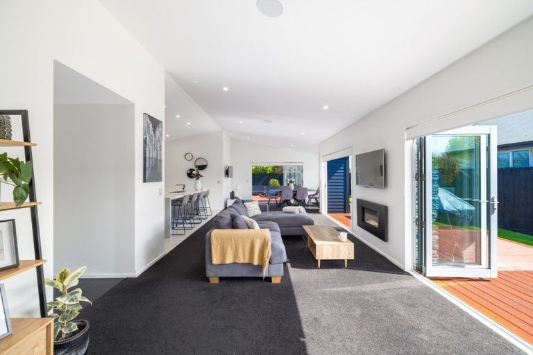 Photo of property in 115 Metehau Street, Marshland, Christchurch, 8083