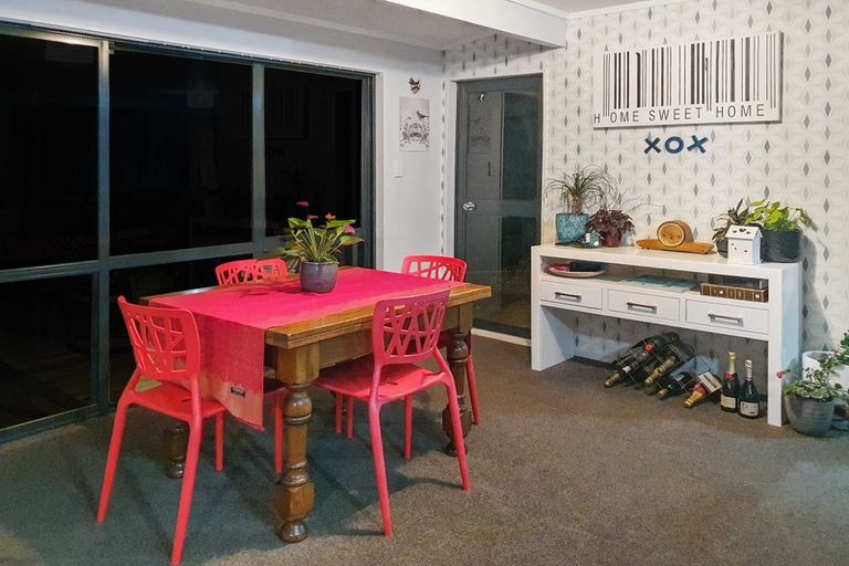 Photo of property in 41 Reynolds Road, Pukekohe, 2120